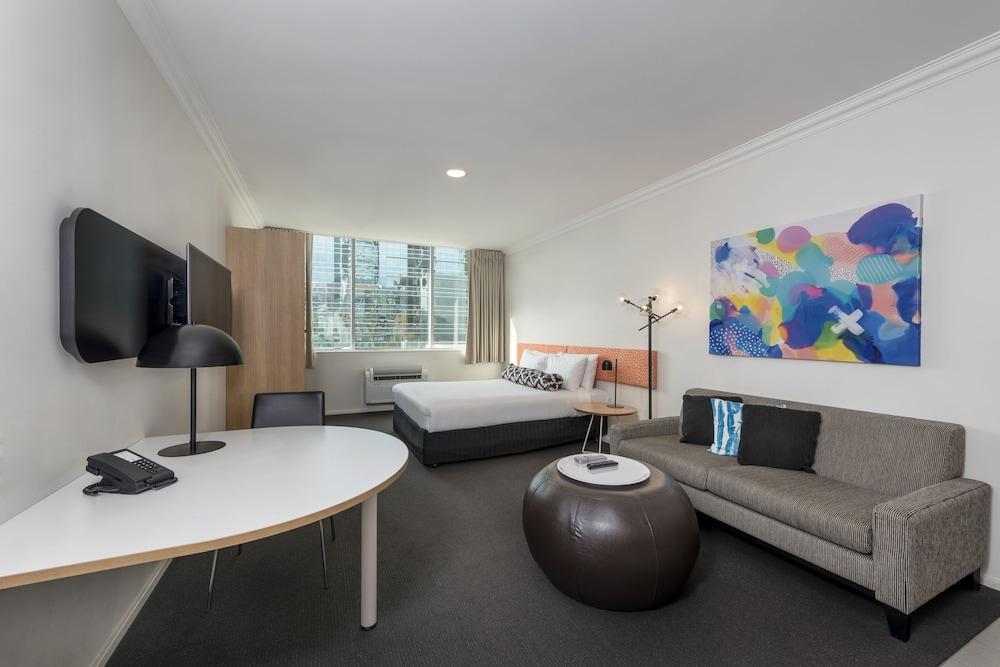 Oaks Perth Hotel Экстерьер фото